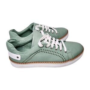 ERIC NURNBERG Women's 10 Leather Pistascio Green Shoe Mago Perferated Low Top